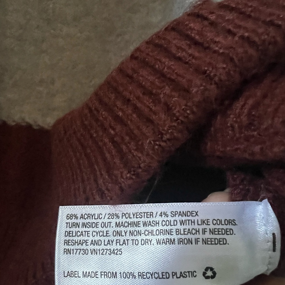 Universal Thread Knit Pullover - image 3